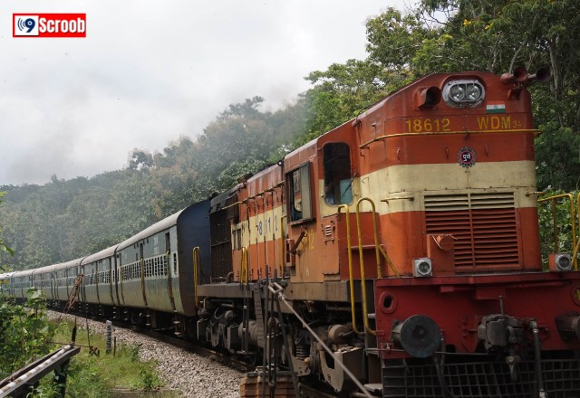 Indian Railways Stops Platform Ticket Sale at 4 Major Stations...